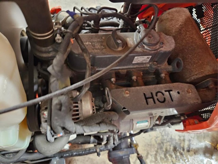 kubota-bx2380-image-22