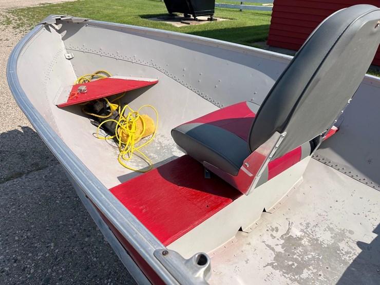 fishing-boat-image-14