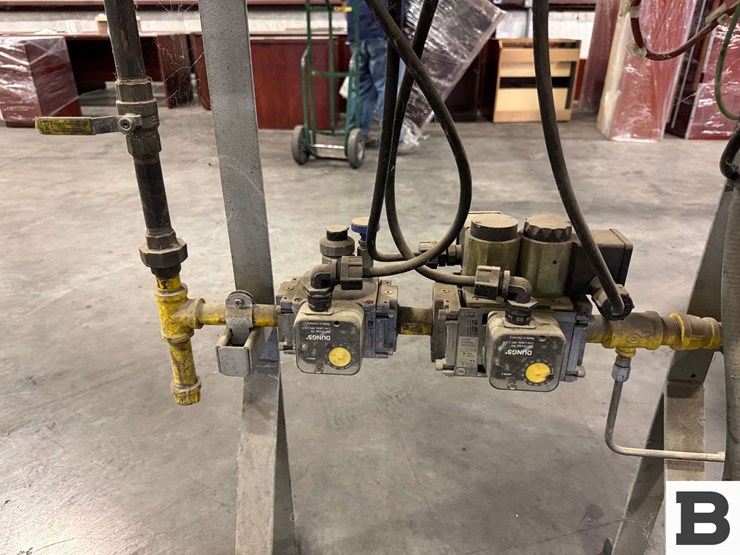stelter-&-brick-ltd.-master-temperature-controller-and-natural-gas-burner-image-16