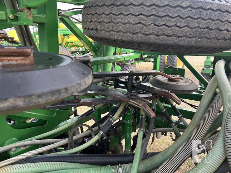 2009-john-deere-1870-image-63