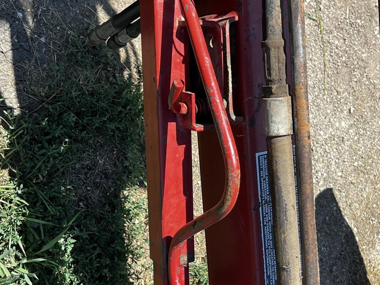 new-holland-790-image-31