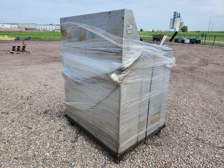 km-valve-body-&-governor-test-stand-image-2
