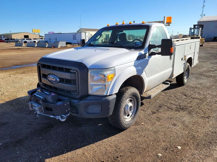 2013-ford-f350-sd-image-1