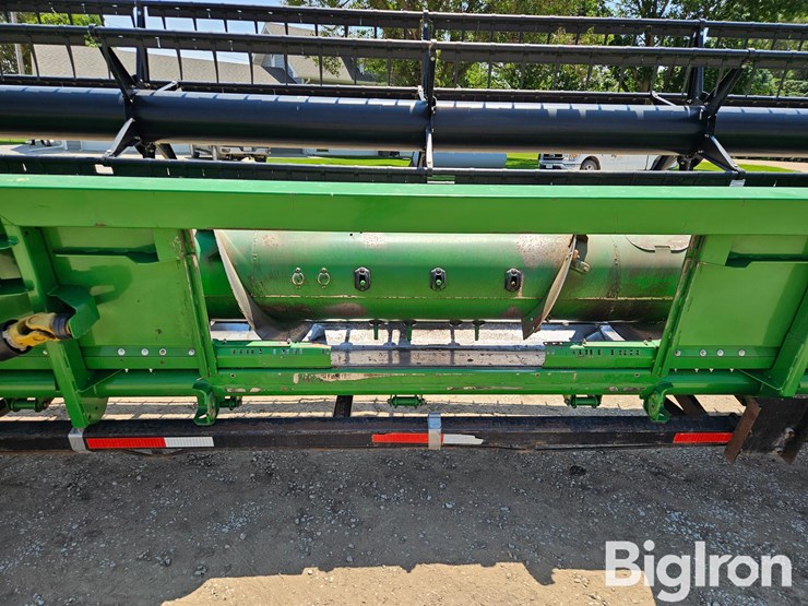 2014-john-deere-630f-image-14
