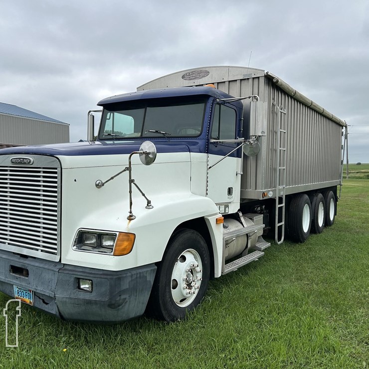 2001 FREIGHTLINER FLD120