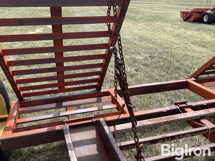 new-holland-s/a-windrower-trailer-image-12
