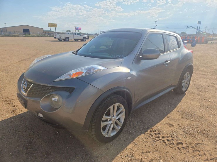 2014-nissan-juke-image-1