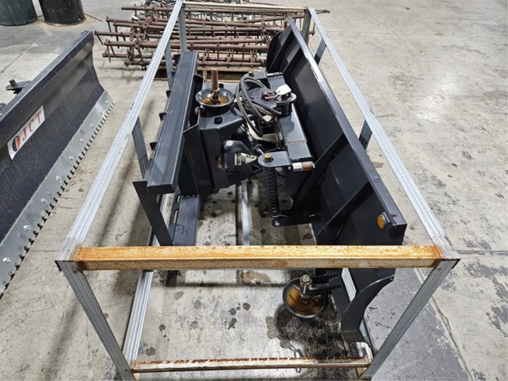 #379-•-new-jct-skid-steer-dozer-blade-image-7