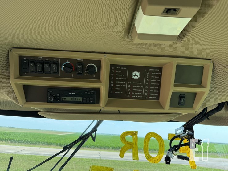 2002-john-deere-9560-sts-image-51