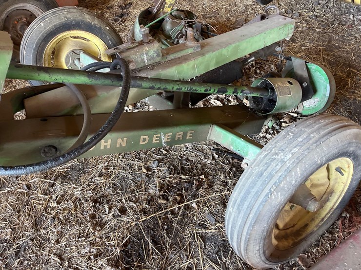 john-deere-450-image-2