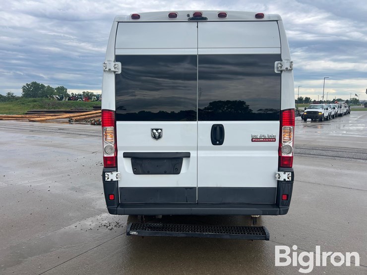 2015-ram-promaster-3500-image-6