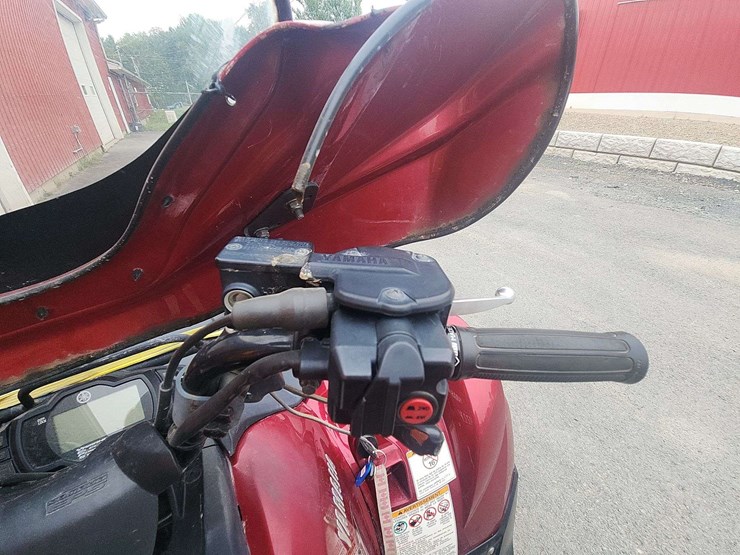 2011-yamaha-grizzly-700fi-image-26
