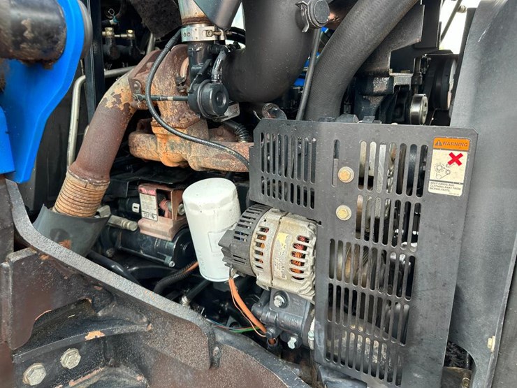 2009-new-holland-855tl-image-46