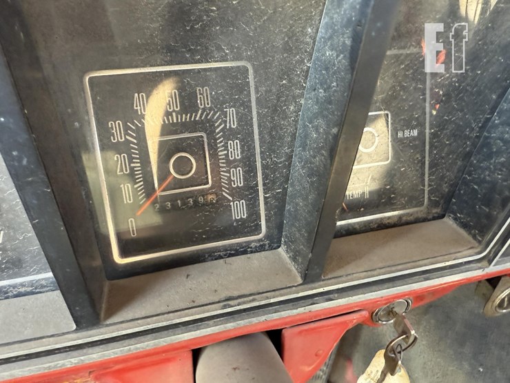 1975-ford-f250-image-4