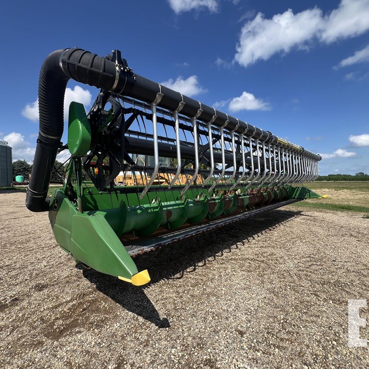 2007 JOHN DEERE 630F