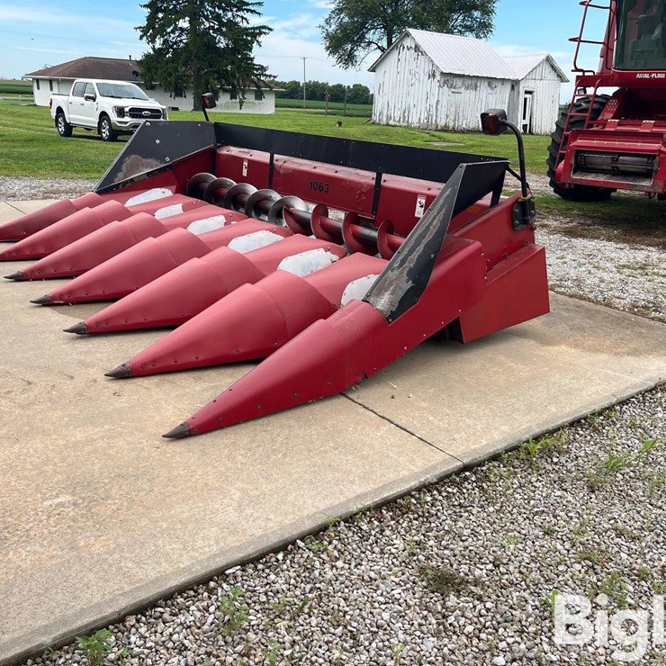 2000 CASE IH 1063