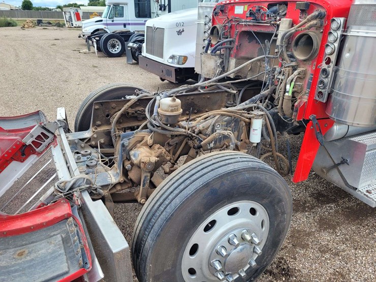 2007-peterbilt-379-image-14