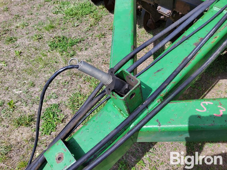 john-deere-750-image-13