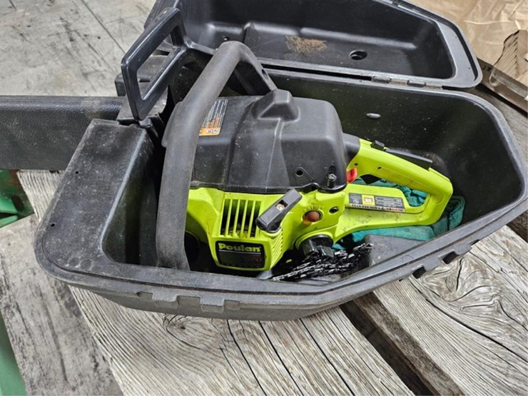 #426-•-poulan-pro-2050-chain-saw-w/-case-image-8