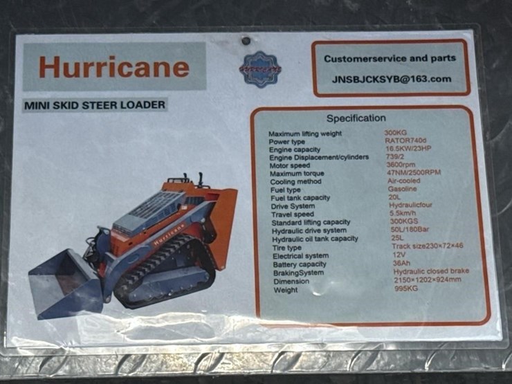 hurricane-mini-skid-steer-loader-image-6