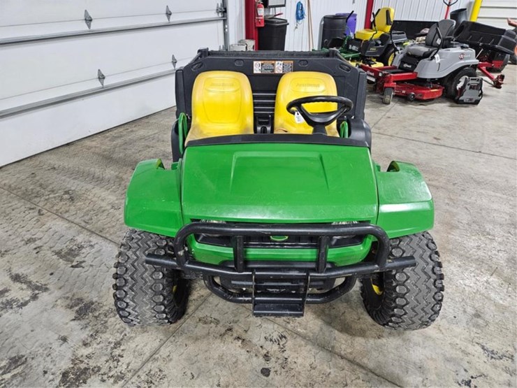 2014-john-deere-gator-image-8