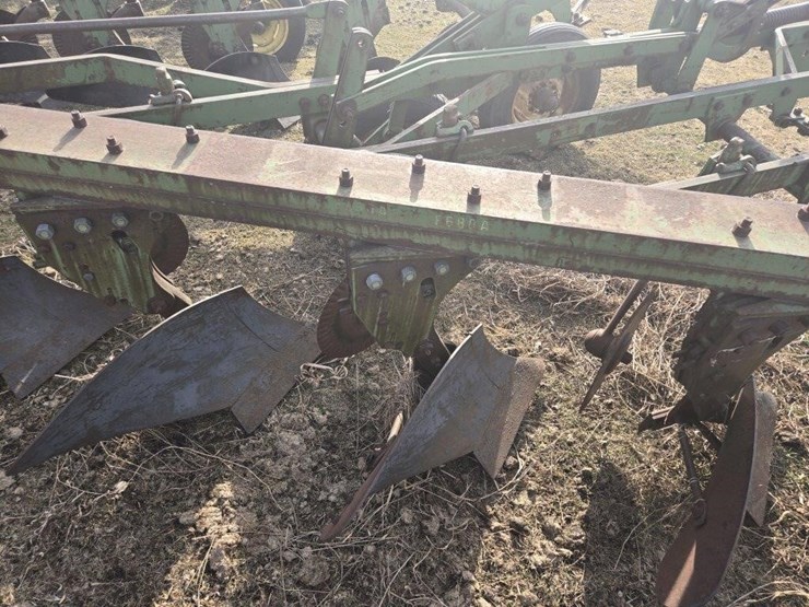 john-deere-5-image-8