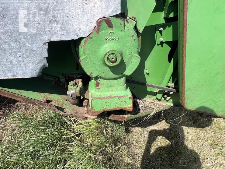 john-deere-222-image-7