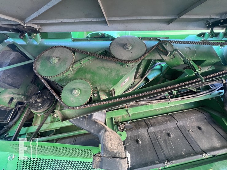 2004-john-deere-9660-sts-image-35