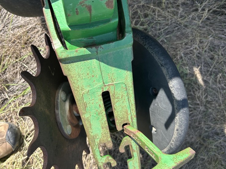 2009-john-deere-db80-image-13