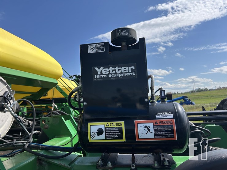 2009-john-deere-db80-image-43