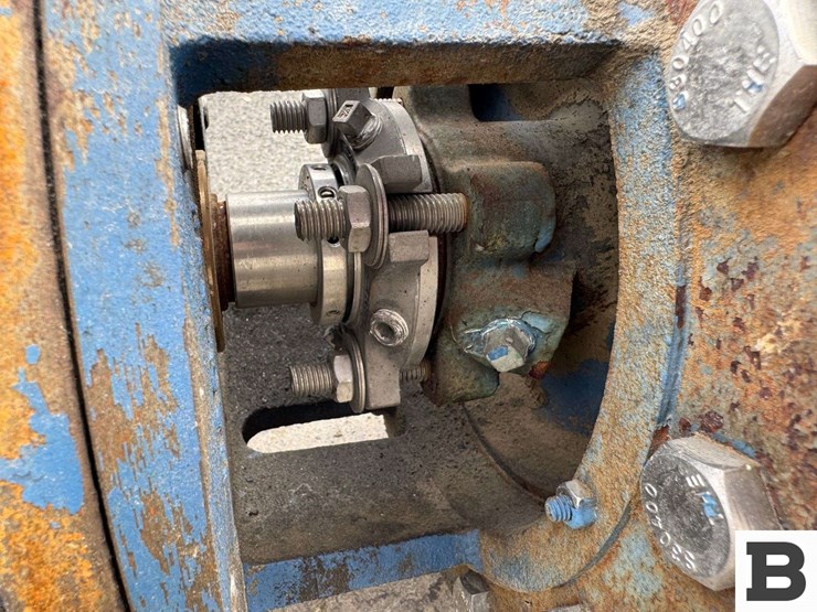 water-pump-with-motor-image-7
