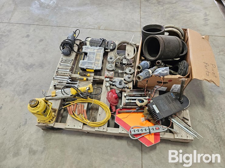 pallet-of-misc.-tools,-parts,-&-fasteners-image-7