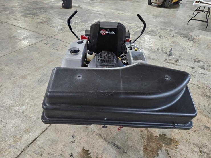 #378-•-exmark-zero-turn-mower-image-4