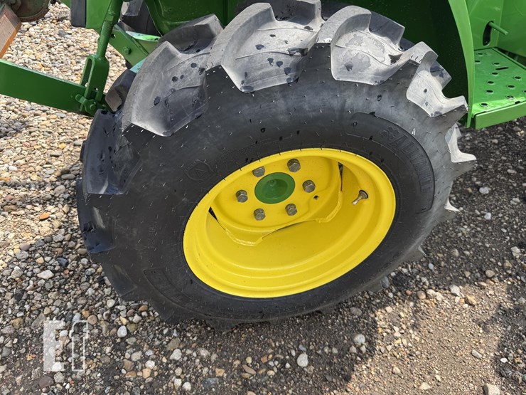 1990-john-deere-670-image-13