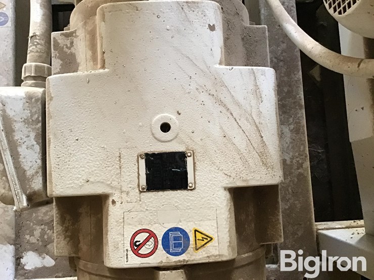 2013-gardner-denver-ebh99h01e-tankless-air-compressor-image-9