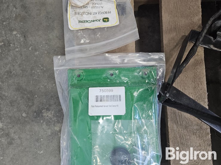 john-deere-universal-steering-kit-200-guidance-system-image-16
