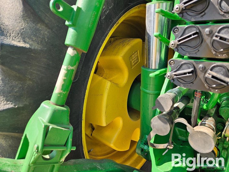 2009-john-deere-8130-image-14