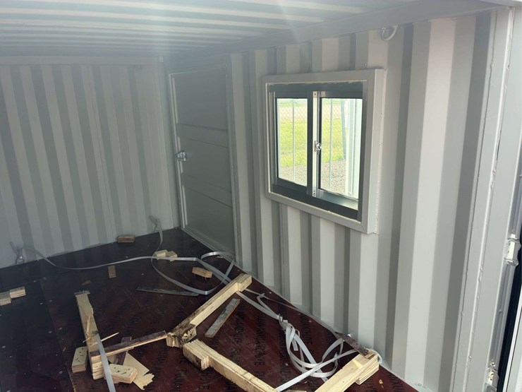5-1/2-x-10-office/storage-sv6100961-shipping-container-image-9