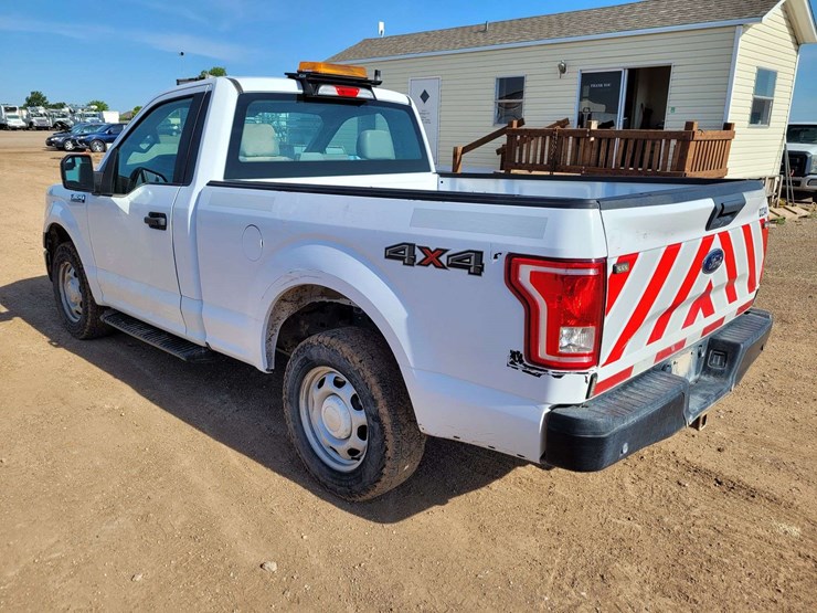 2017-ford-f150-image-4