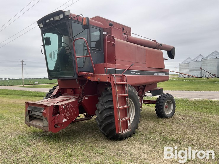 1991-case-ih-1660-image-1