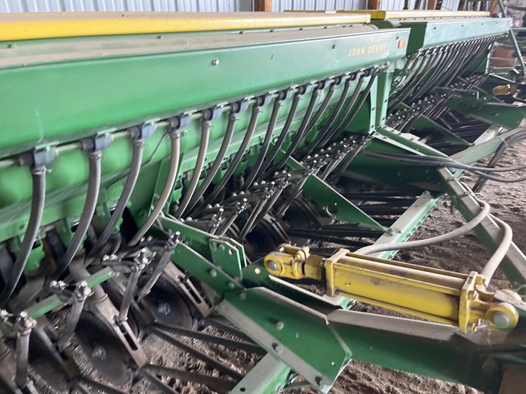 john-deere-9300-image-9
