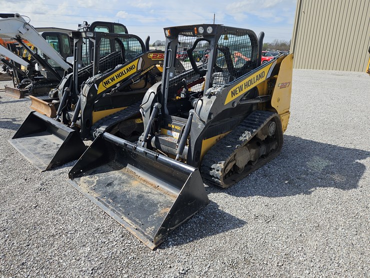 2019-new-holland-c227-image-21
