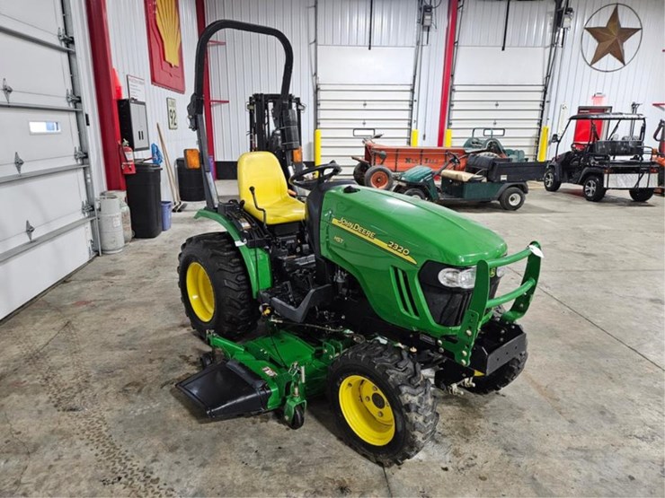 john-deere-2320-image-7