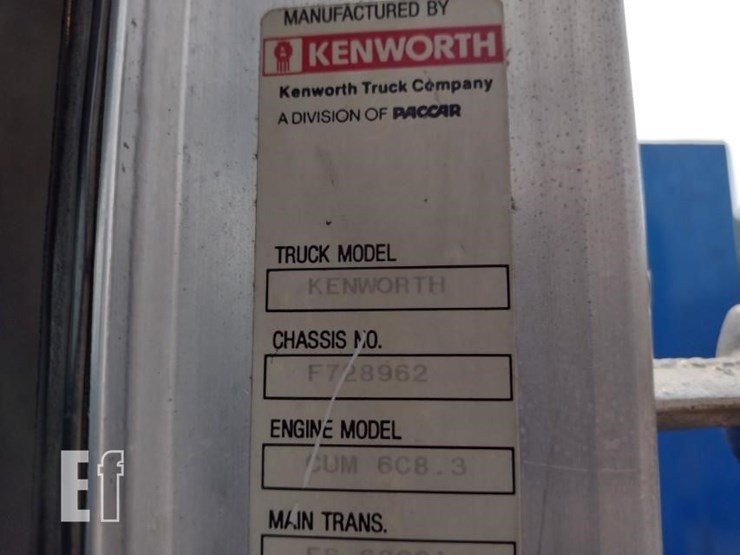 1996-kenworth-t300-image-8