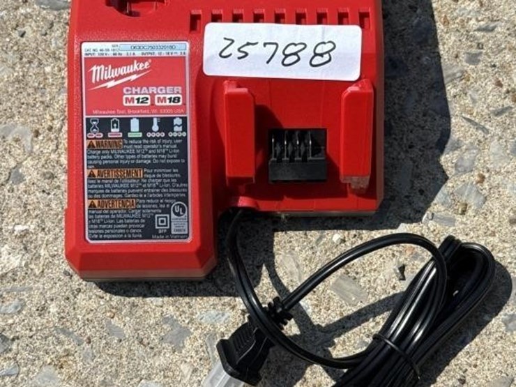 milwaukee-m-12-–-m-18-charger-unused-image-1