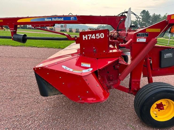 2014-new-holland-h7450-image-20