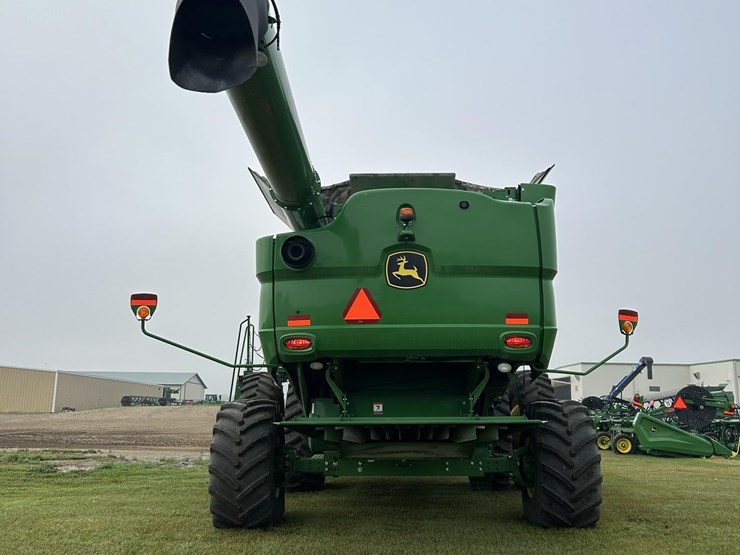 2019-john-deere-s780-image-8