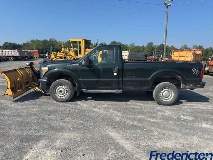 2014-ford-f250-xl-image-6