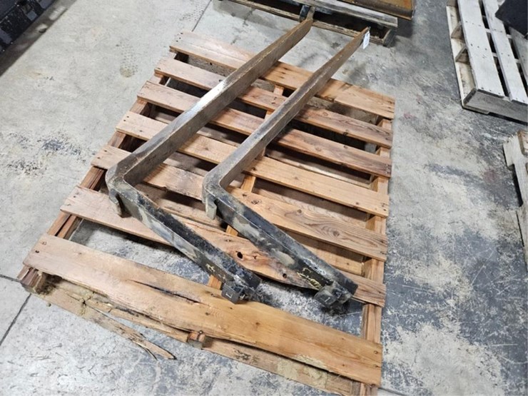 #406-•-48"-pallet-forks-image-5