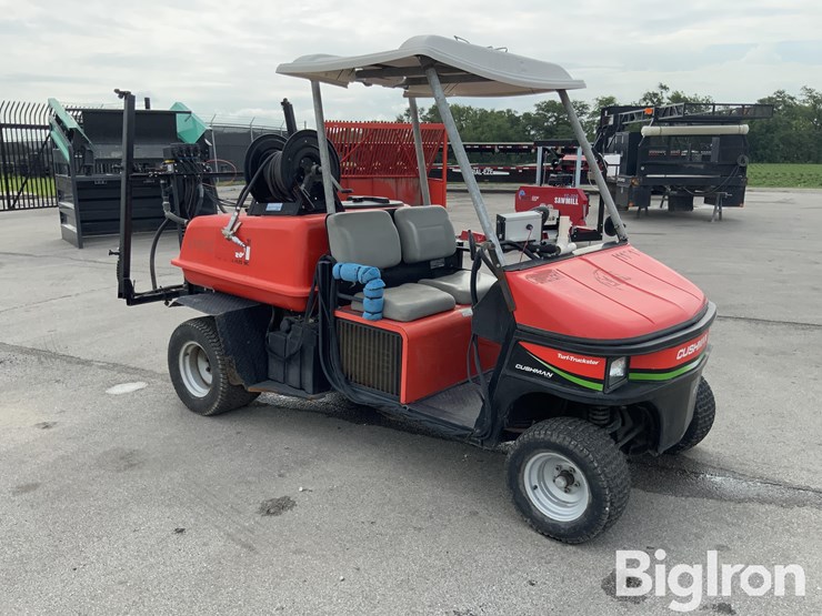 textron-cushman-898628-turf-truckster-spray-cart-image-3